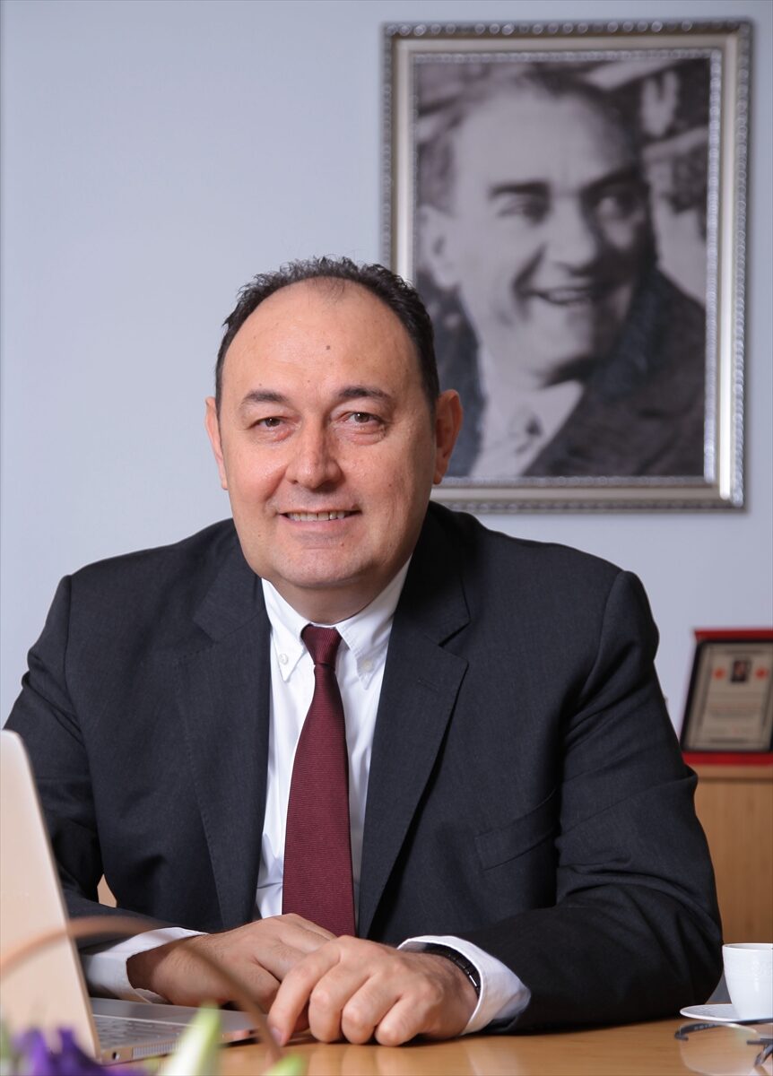 - "Zorunluluk kapsamında olsun veya olmasın tüm sürücülerimize bakanlığın belirlediği