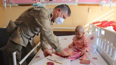 - Van'da İl Jandarma Komutanlığı ekipleri, Van Yüzüncü Yıl Üniversitesi