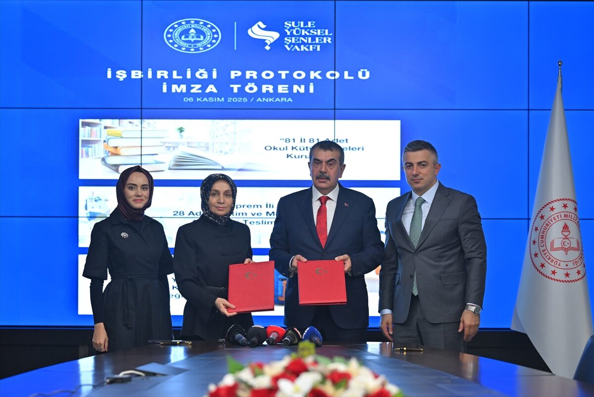 - Milli Eğitim Bakanı Yusuf Tekin:
- "Türkiye Yüzyılı Maarif Modeli