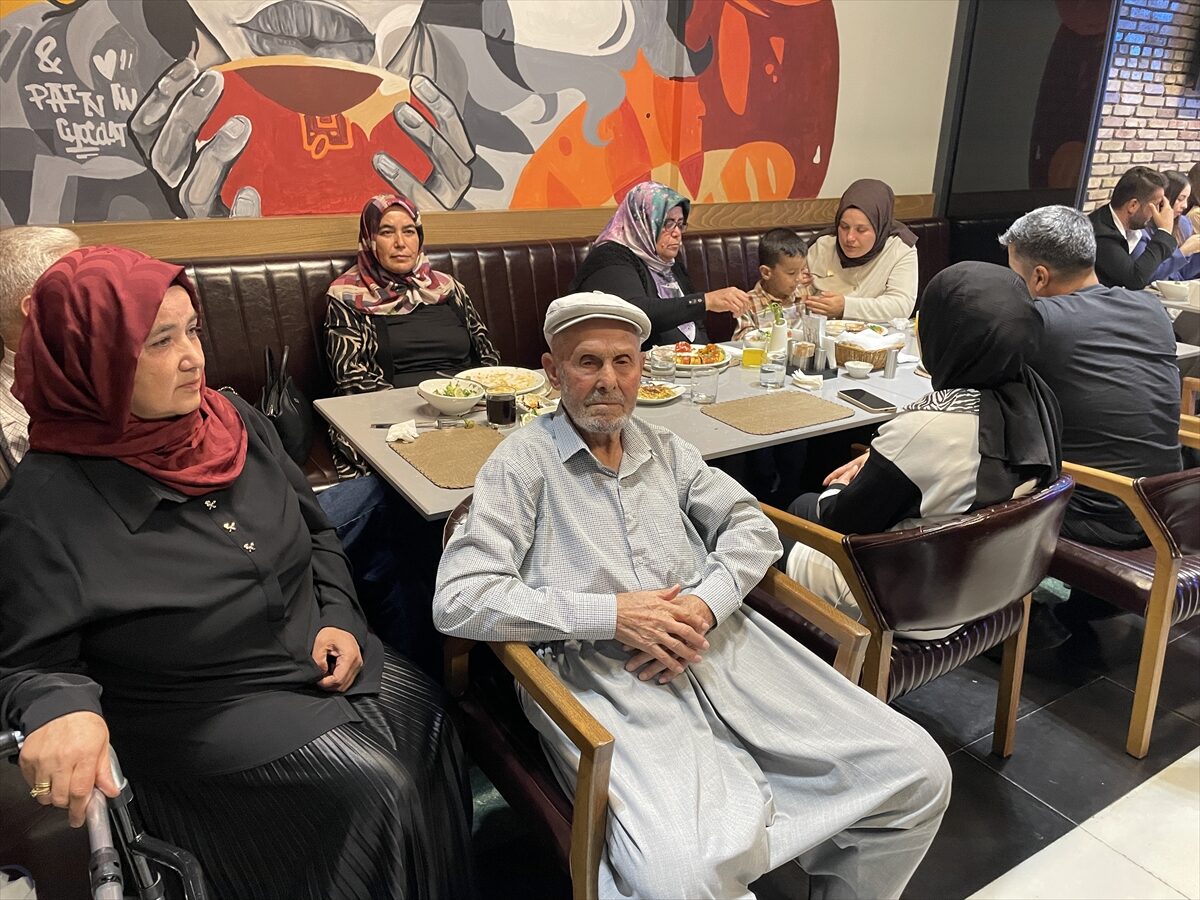 MERSİN (AA) – Mersin'in Erdemli ilçesinde yaşayan Adil Canıtez, 100.