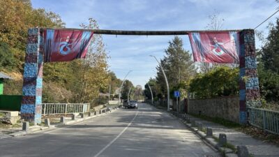 - İshaklı Mahallesi Muhtarı Ali Cinal:
- "Burada hemen hemen her