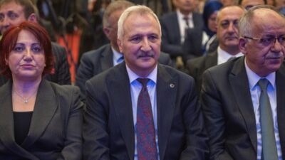- MHP Genel Başkan Yardımcısı Ahmet Selim Yurdakul:
- "Cumhuriyet'imizin ikinci