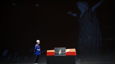 - Kültür ve Turizm Bakanı Mehmet Nuri Ersoy:
- "Sayın Abacı'nın