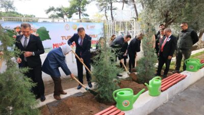MUĞLA (AA) – 24 Kasım Öğretmenler Günü nedeniyle Muğla'da görev