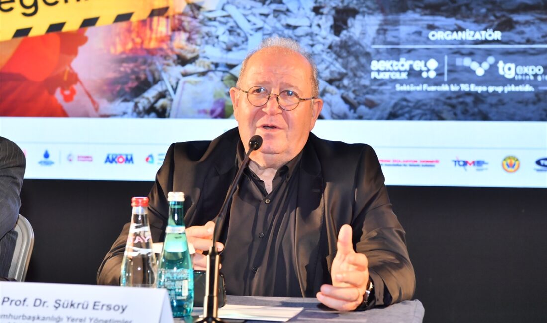 - Cumhurbaşkanlığı Yerel Yönetim ve Afet Politikaları Kurulu Üyesi Prof.