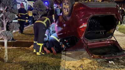 NEVŞEHİR (AA) – Nevşehir'de kavşakta çarpışan iki otomobildeki 4 kişi