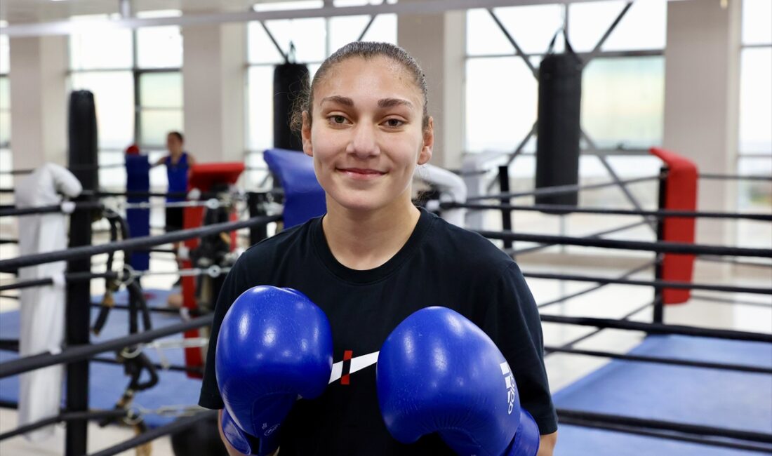 - Yaklaşık 7 yıldır Trabzon'daki Türkiye Olimpiyat Hazırlık Merkezi'nde çalışmalarını