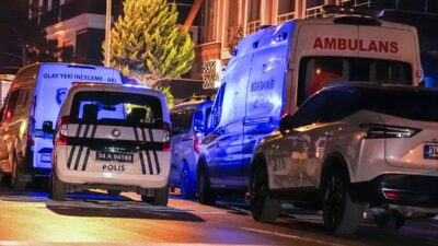 İSTANBUL (AA) – Pendik'te tartıştığı eşinin bıçakladığı kadın hayatını kaybetti.