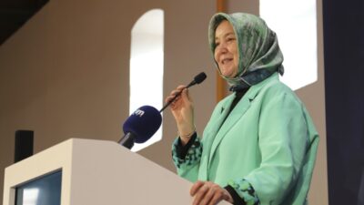 İSTANBUL (AA) – Yetim Vakfı, Bağcılar Belediyesi işbirliğiyle Rami Kütüphanesi'nde