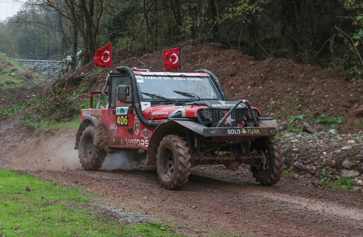SAKARYA (AA) – Sakarya'da düzenlenen Petlas 2025 Türkiye Off-Road Şampiyonası'nın