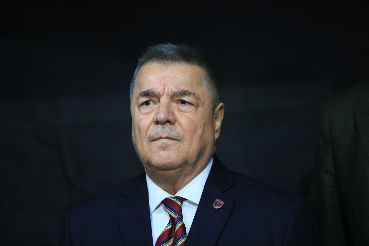 - Samsunspor Başkan Vekili Veysel Bilen:
- "Hem Samsunspor camiasına hem