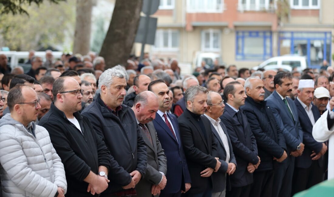 - Cenaze törenine Sanayi ve Teknoloji Bakanı Mehmet Fatih Kacır