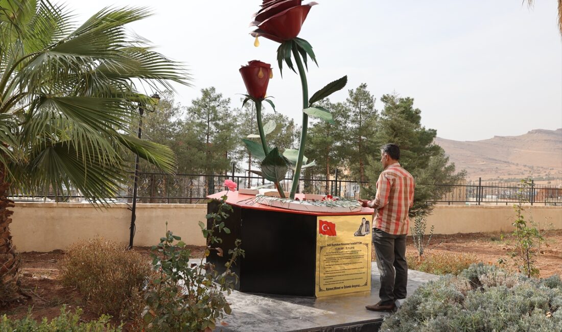 - Kaymakam Yunus Emre Bayraklı :
- "Kalplerde bıraktığı sevgi ve