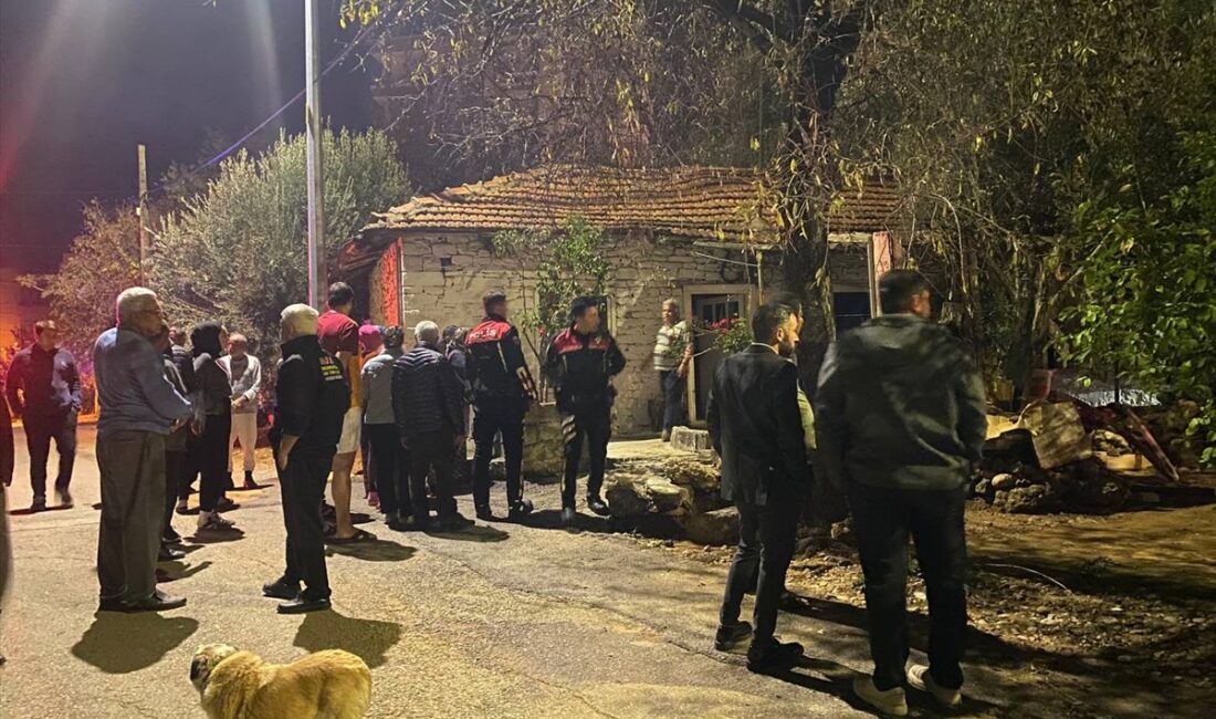 ANTALYA (AA) – Antalya'nın Serik ilçesinde müstakil evde çıkan yangın