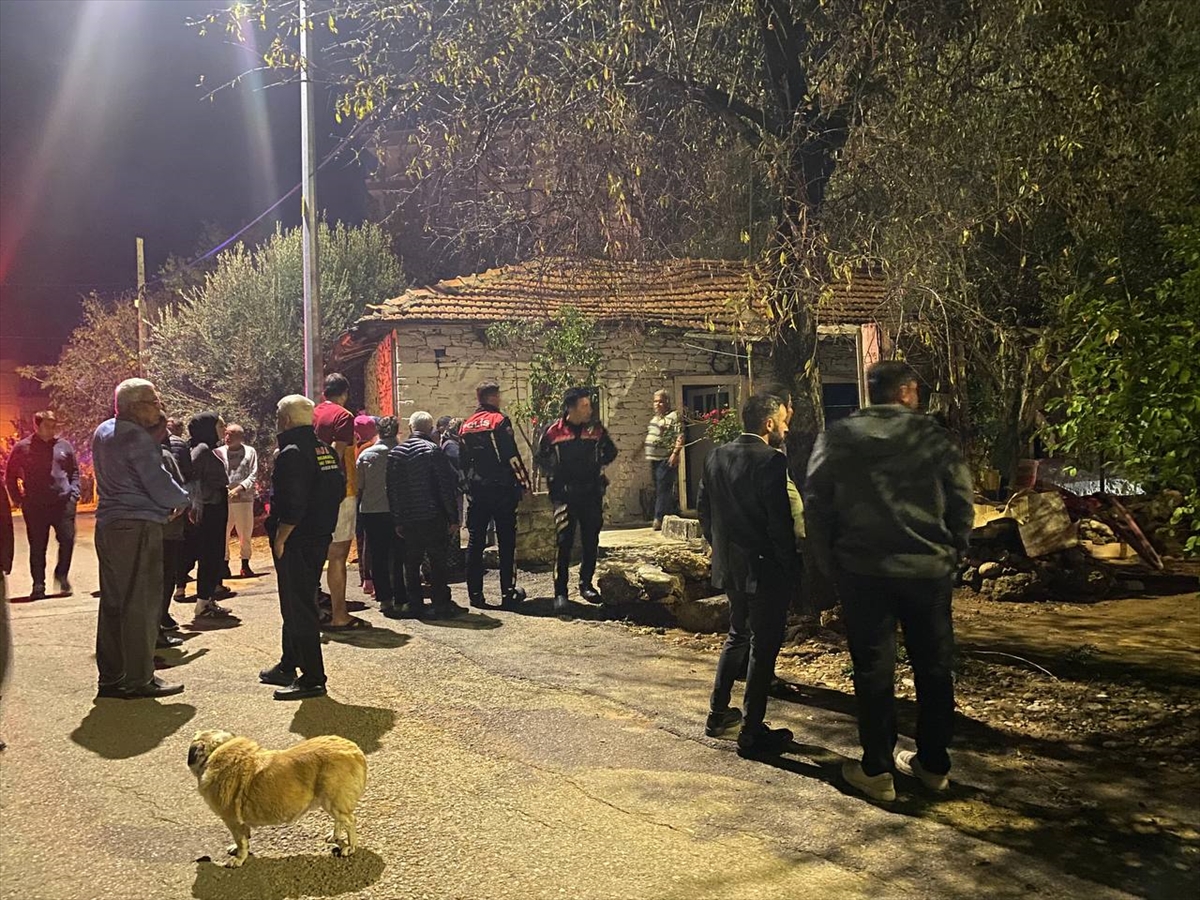 ANTALYA (AA) – Antalya'nın Serik ilçesinde müstakil evde çıkan yangın