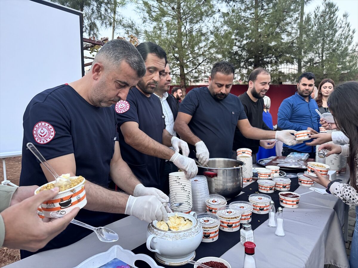 SİİRT (AA) – Siirt'te "Danuk (haşlanmış buğday) Şöleni ve Yıldızların