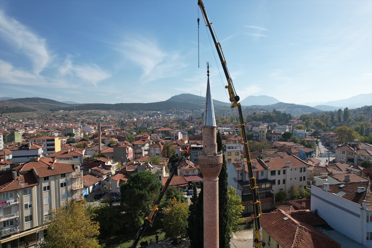 BALIKESİR (AA) – Balıkesir'in Sındırgı ilçesinde meydana gelen depremlerin ardından