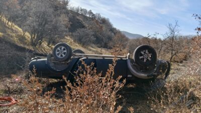 SİVAS (AA) – Sivas'ın Yıldızeli ilçesinde pikabın devrilmesi sonucu bir