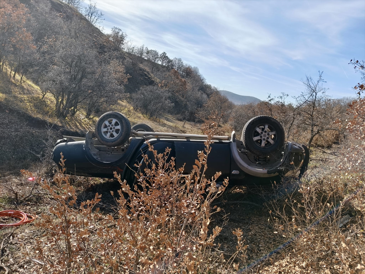 SİVAS (AA) – Sivas'ın Yıldızeli ilçesinde pikabın devrilmesi sonucu bir