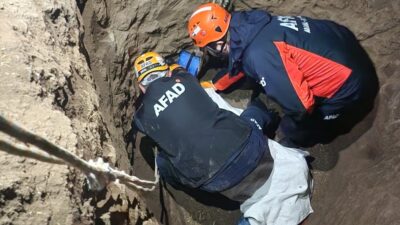 SİVAS (AA) – Sivas'ın Akıncılar ilçesinde komşusunun kazdığı çukura düşen