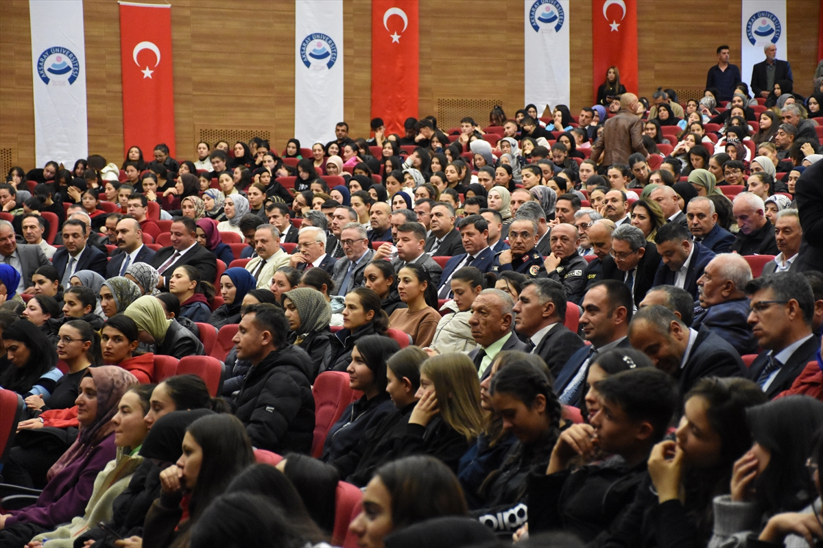 AKSARAY (AA) – Aksaray'da "Somuncu Baba'nın 613. Vuslat Yıl Dönümü