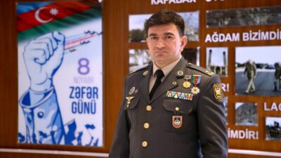 - "Silahı olmayan süngüsüyle, süngüsü olmayan yalın elle düşmanının üzerine