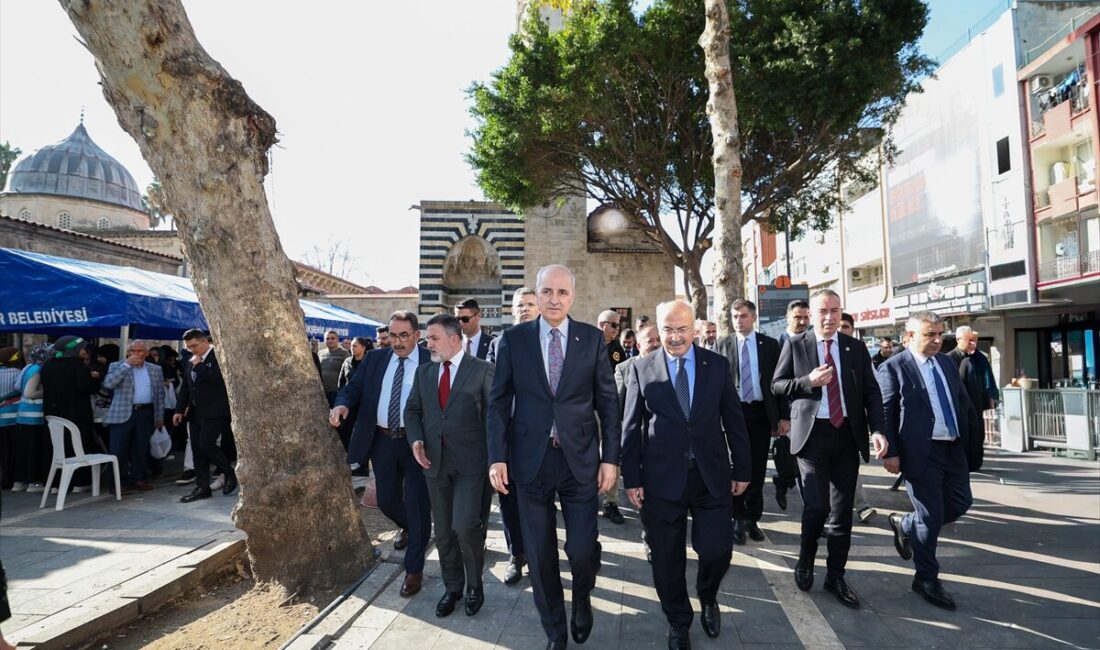 ADANA (AA) – TBMM Başkanı Numan Kurtulmuş, çeşitli programlara katılmak