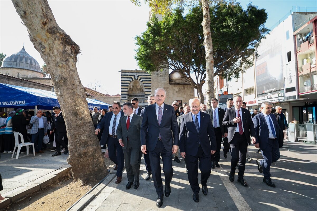 ADANA (AA) – TBMM Başkanı Numan Kurtulmuş, çeşitli programlara katılmak