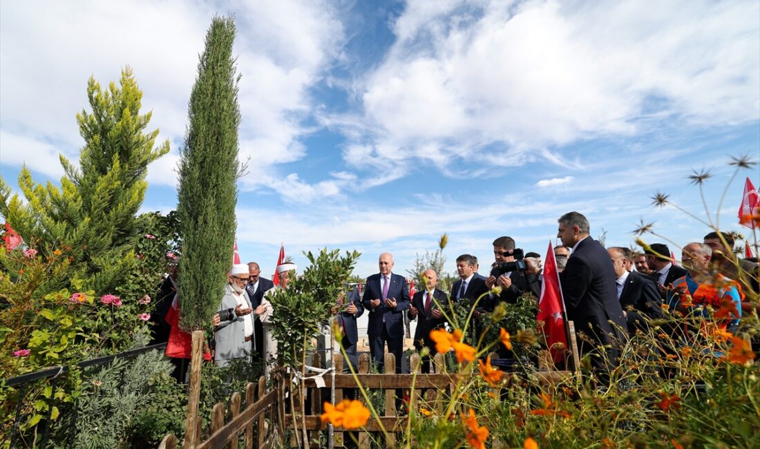 ADIYAMAN (AA) – TBMM Başkanı Numan Kurtulmuş, Adıyaman'da Deprem Şehitleri