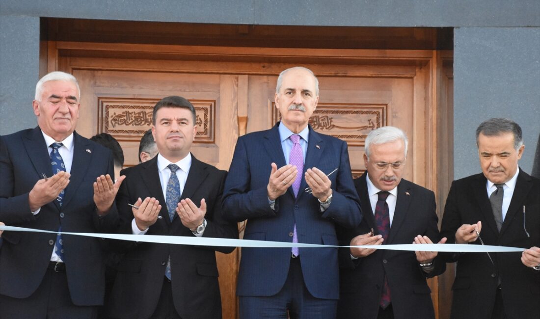 AKSARAY (AA) – TBMM Başkanı Numan Kurtulmuş, çeşitli programlara katılmak