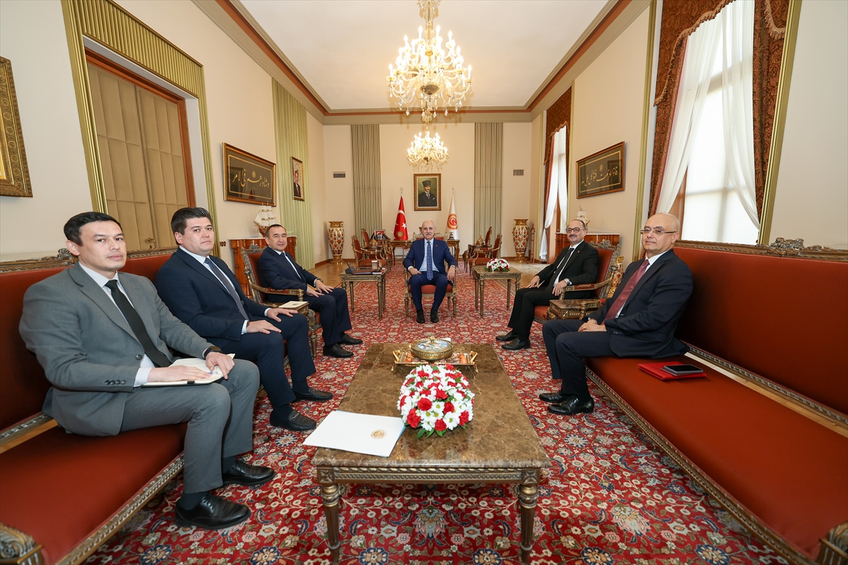 TBMM (AA) – TBMM Başkanı Numan Kurtulmuş, Özbekistan'ın Ankara Büyükelçisi