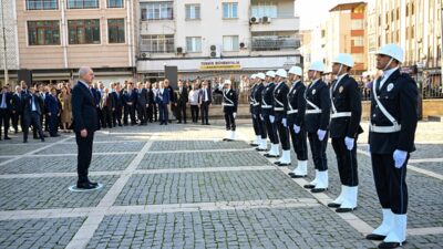ADANA (AA) – TBMM Başkanı Numan Kurtulmuş, çeşitli programlara katılmak