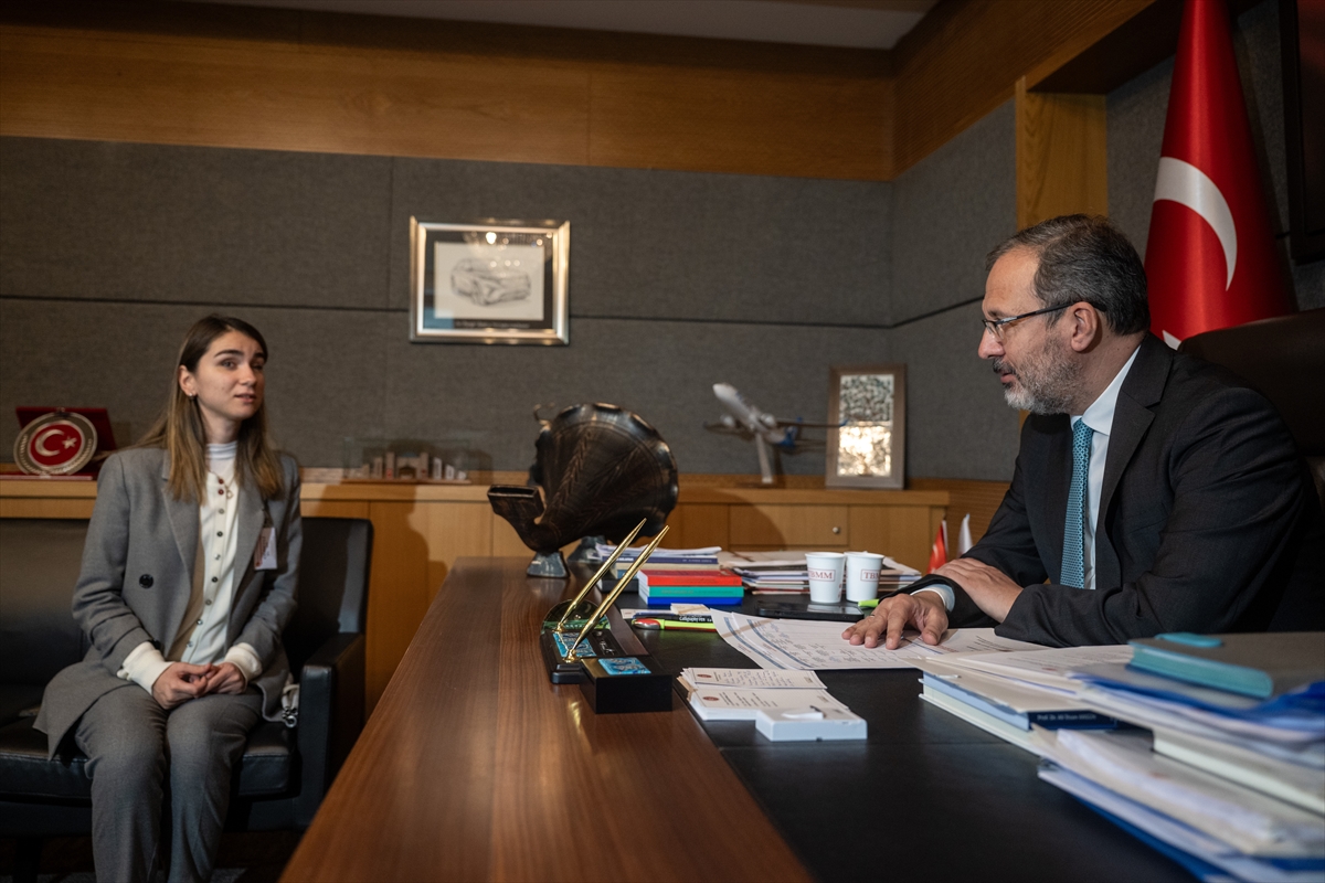 - "(Engelliliğin bir komisyonun değil 86 milyonun konusu olması) Bilinç