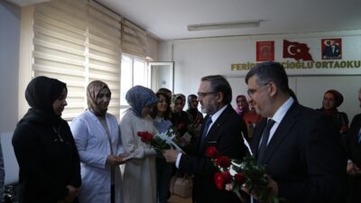 ANKARA (AA) – Türkiye Diyanet Vakfı (TDV), öğrencilere Kur'an-ı Kerim