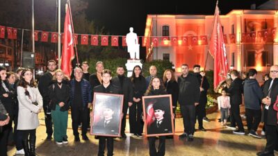 TEKİRDAĞ (AA) – Tekirdağ'da Ulu Önder Mustafa Kemal Atatürk'ün ebediyete