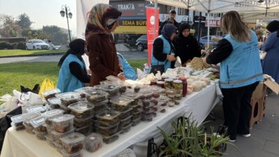 TEKİRDAĞ (AA) – Tekirdağ'da, Filistin'e destek amacıyla gıda ürünleri ve