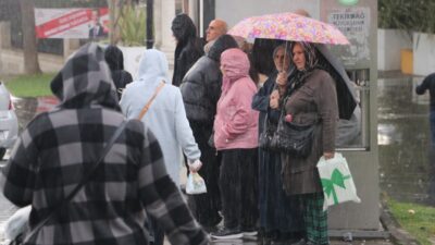 TEKİRDAĞ (AA) – Tekirdağ'da gök gürültülü sağanak hayatı olumsuz etkiledi.