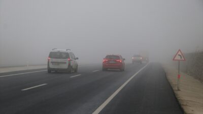 TEKİRDAĞ (AA) – Tekirdağ'da sis nedeniyle görüş mesafesi yer yer