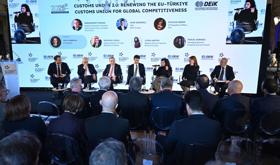 - "Gümrük Birliği'nin güncellenmesi, yalnızca ekonomik bütünleşmemizi güçlendirmek için değil