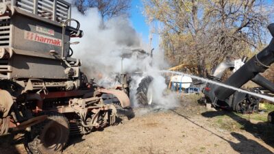 TOKAT (AA) – Tokat'ın Zile ilçesinde çıkan yangında traktör kullanılmaz