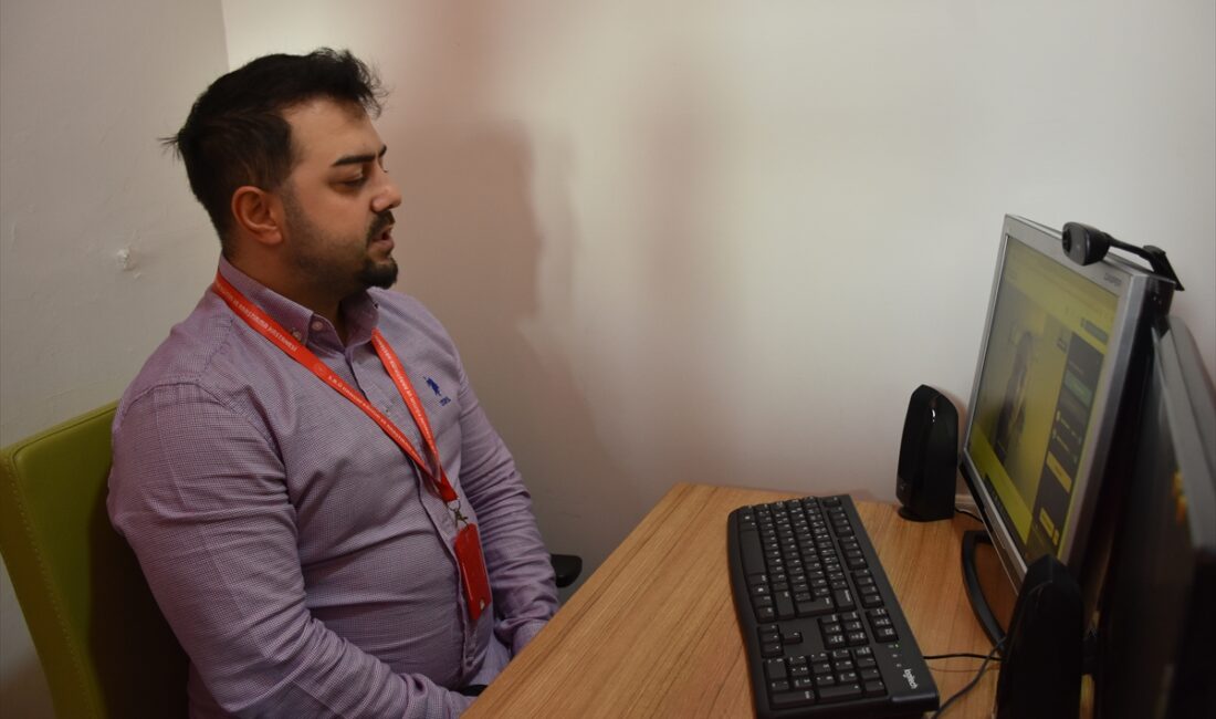 - İl Sağlık Müdürü Mehmet Topsakal:
- "Bu uygulamayı bakanlığımız bütün