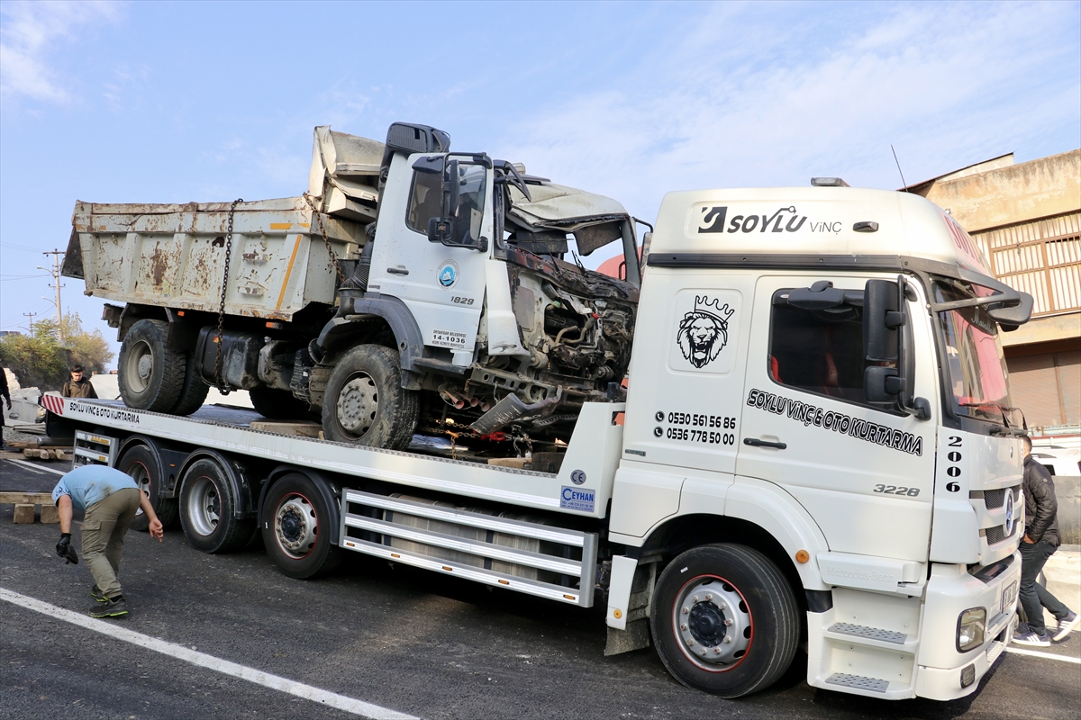 TRABZON (AA) – Trabzon'un Ortahisar ilçesinde park halindeyken hareket etmeye