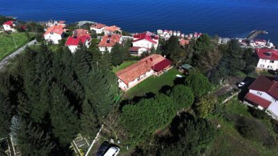 - Akçaabat ilçesinde 3 yıl önce atıl durumdaki ilkokulun köy