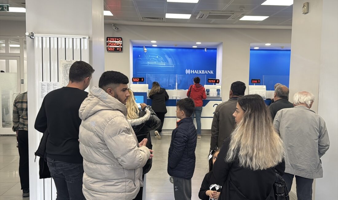 - Edirne'den başvuran Gökhan Kokoroz:
- "Projeyi duyunca mutlu olduk. Banka