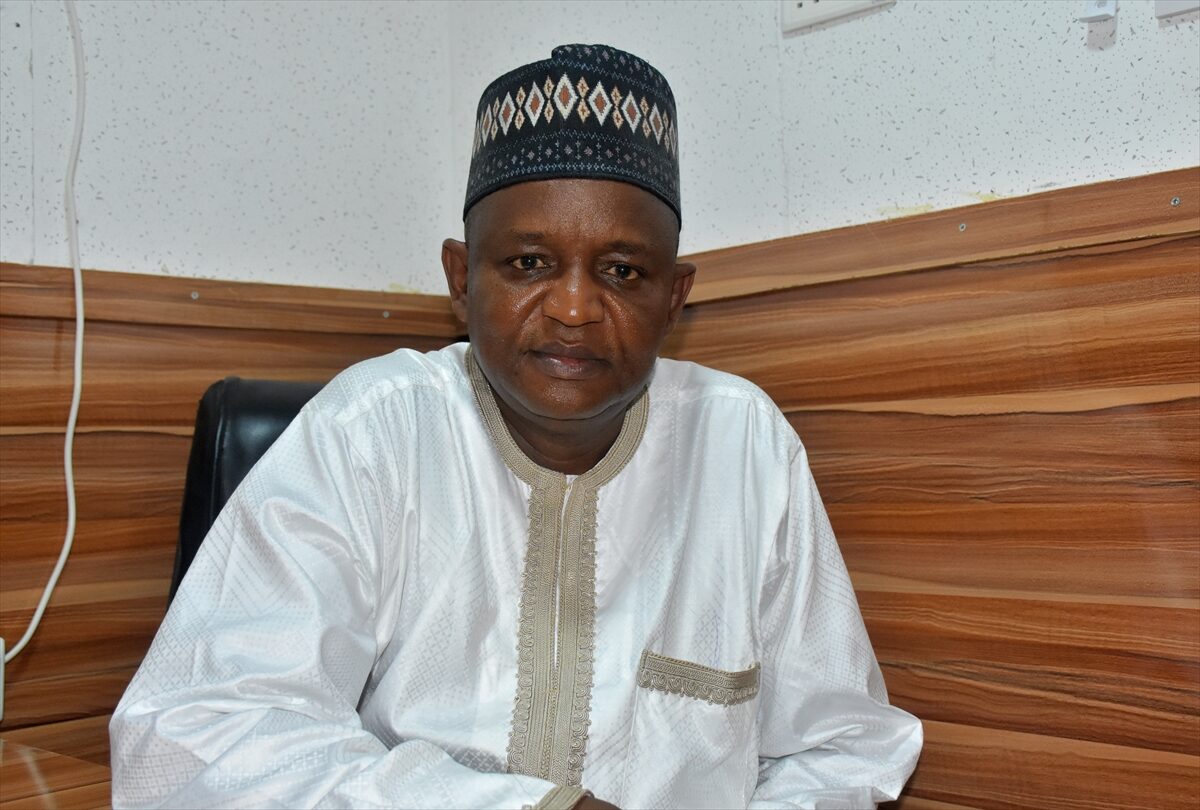 - Abuja Üniversitesi Siyaset Sosyolojisi Bölümü Öğretim Üyesi Prof. Dr.