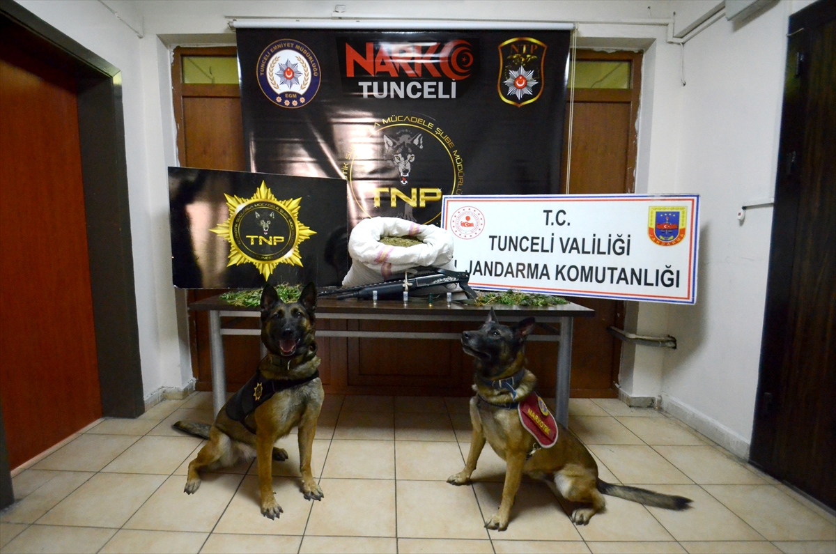 TUNCELİ (AA) – Tunceli merkezli 3 ilde düzenlenen uyuşturucu operasyonunda