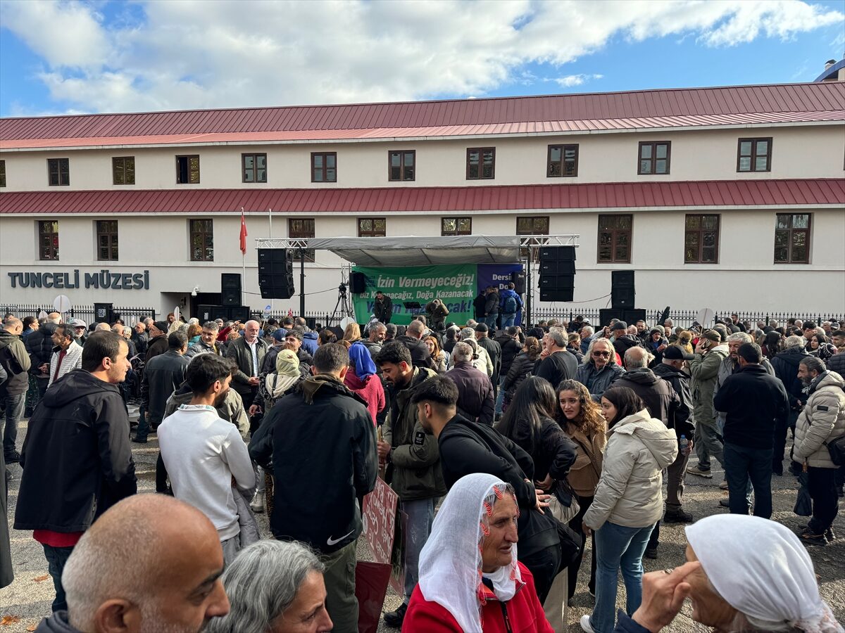 TUNCELİ (AA) – Tunceli'de çevrenin korunmasına dikkat çekilmesi amacıyla doğa