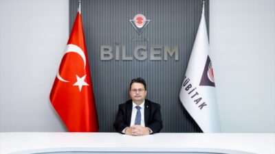 - Türk Telekom Bilgi Teknolojileri Genel Müdür Yardımcısı Gökhan Evren:
-