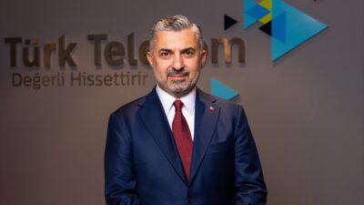 - Türk Telekom CEO'su Ebubekir Şahin:
- "Türk Telekom olarak dijital