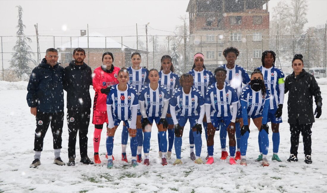 - Hakkarigücü: 1 - Trabzonspor: 2